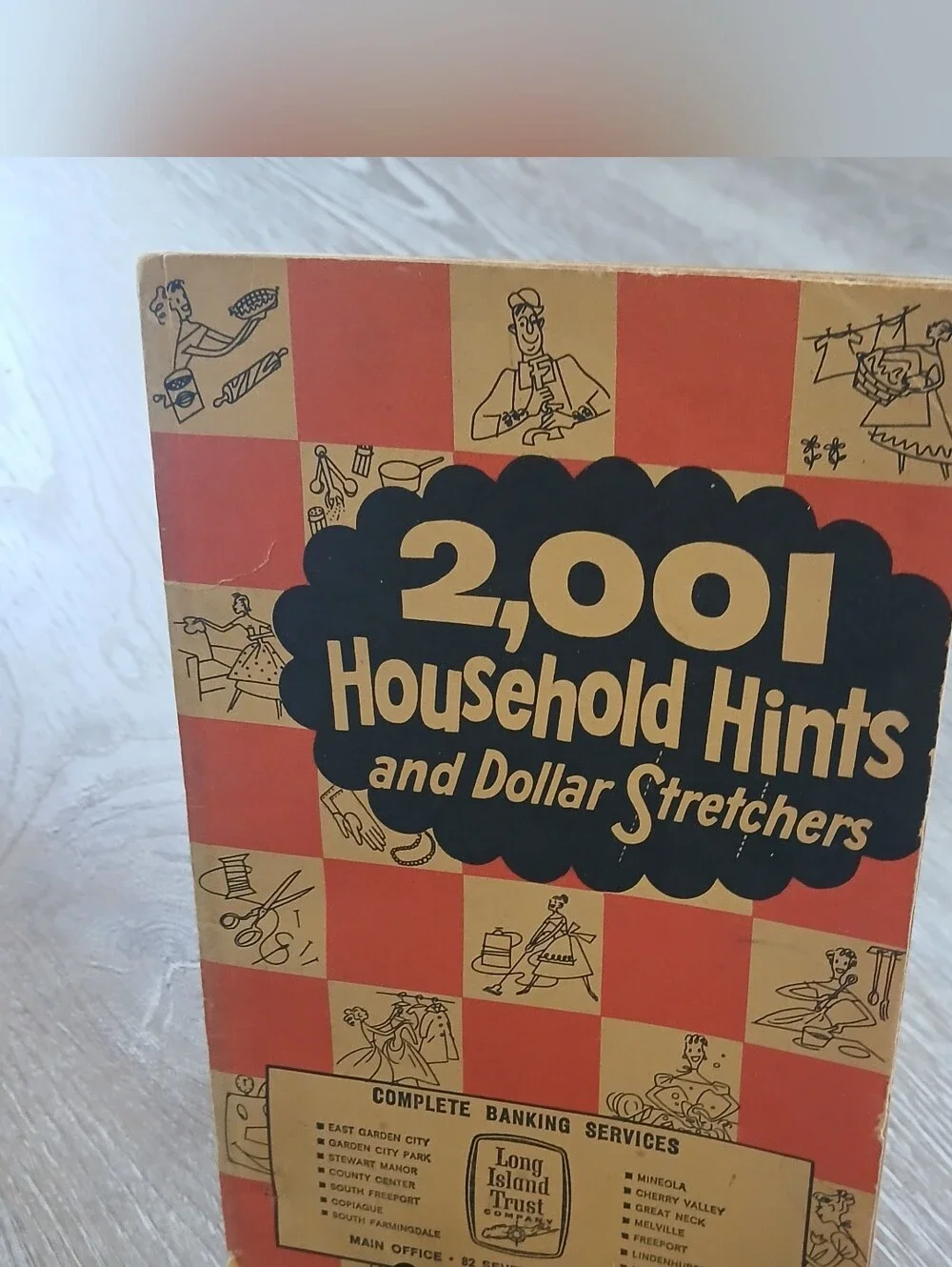 2,001 Household Hints and Dollar Stretchers Vintage  1957 Book Magazine